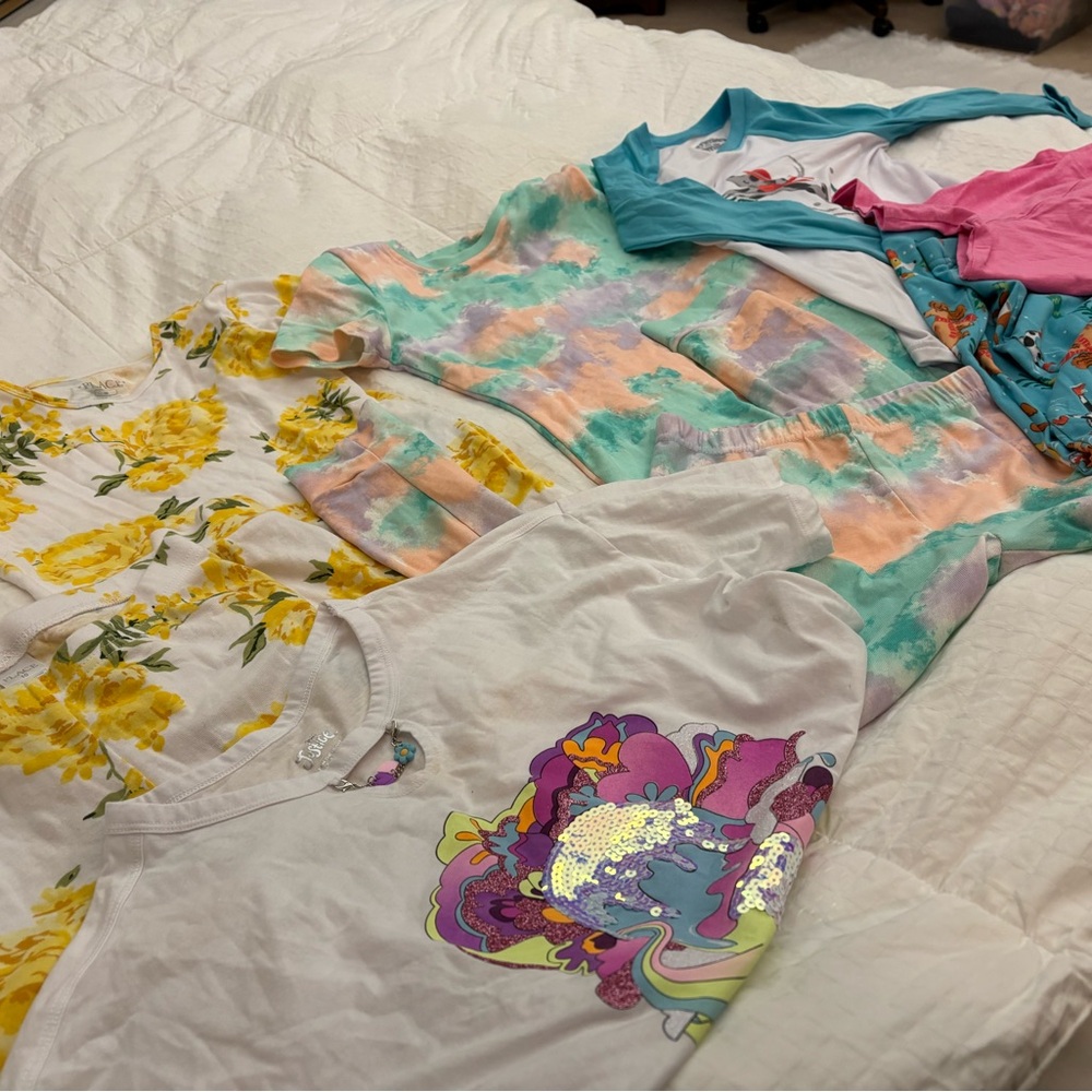 Lot of Girls Clothes Pajama Set Short Sleeves Bundle Kid Size 10 Large - Picture 3 of 10